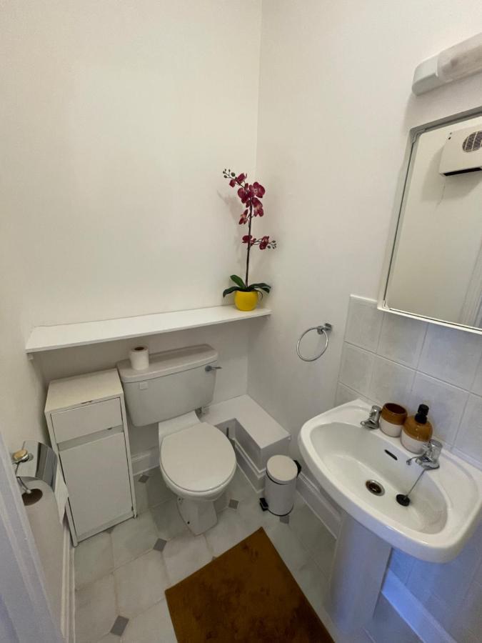 Silver Eagle Bed & Breakfast Дъблин Екстериор снимка